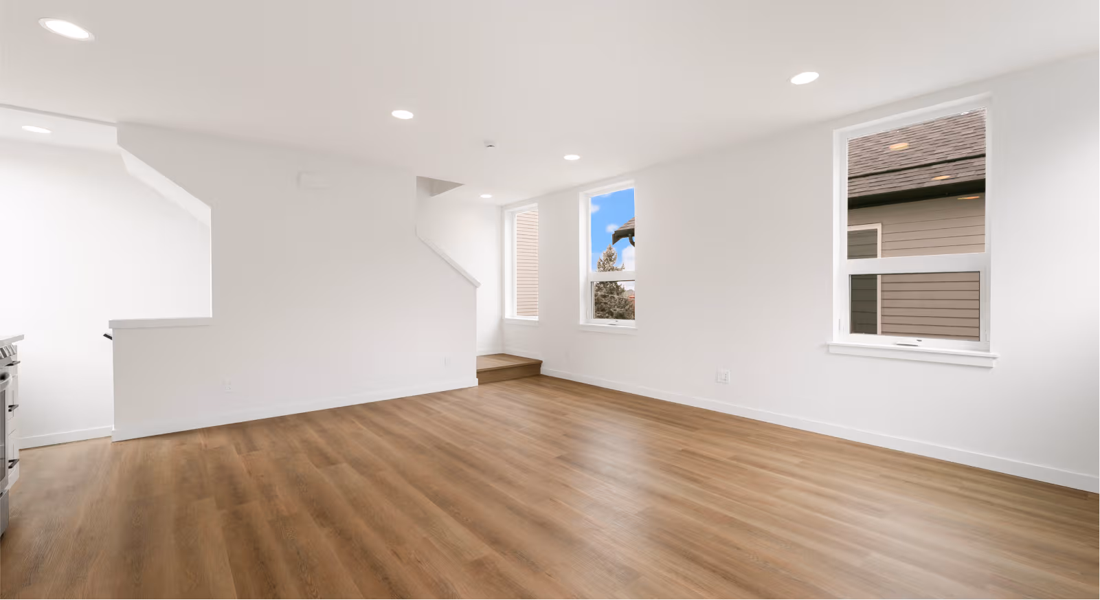 Virtual Staging Service